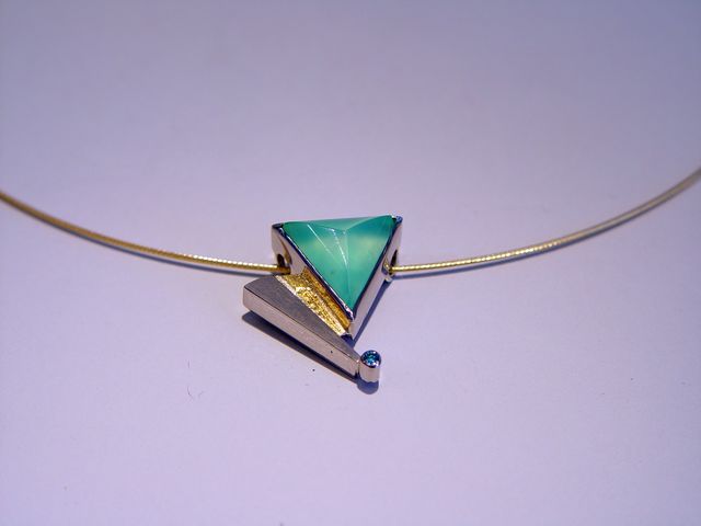 hanger-goud-opaliet-gekleurde-diamant